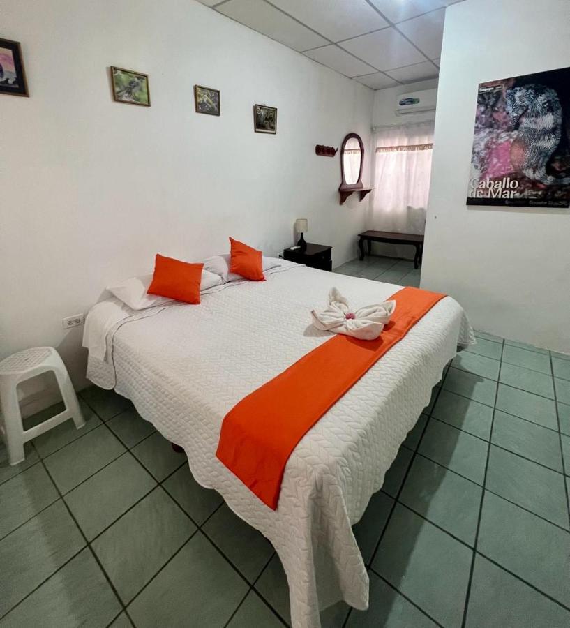 Hostal Villamil Пуерто Виламил Екстериор снимка